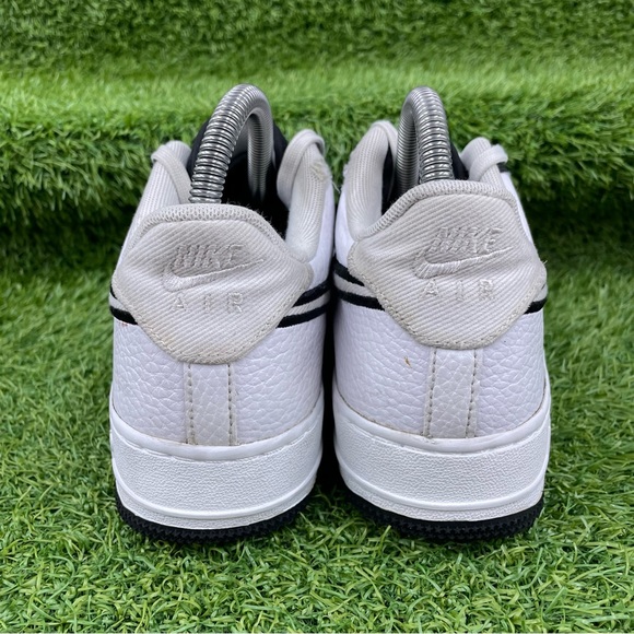 Nike Air Force 1 LV8 1 Black White Trainers 
Size UK 5.5
AV0743-001 - Picture 4 of 8